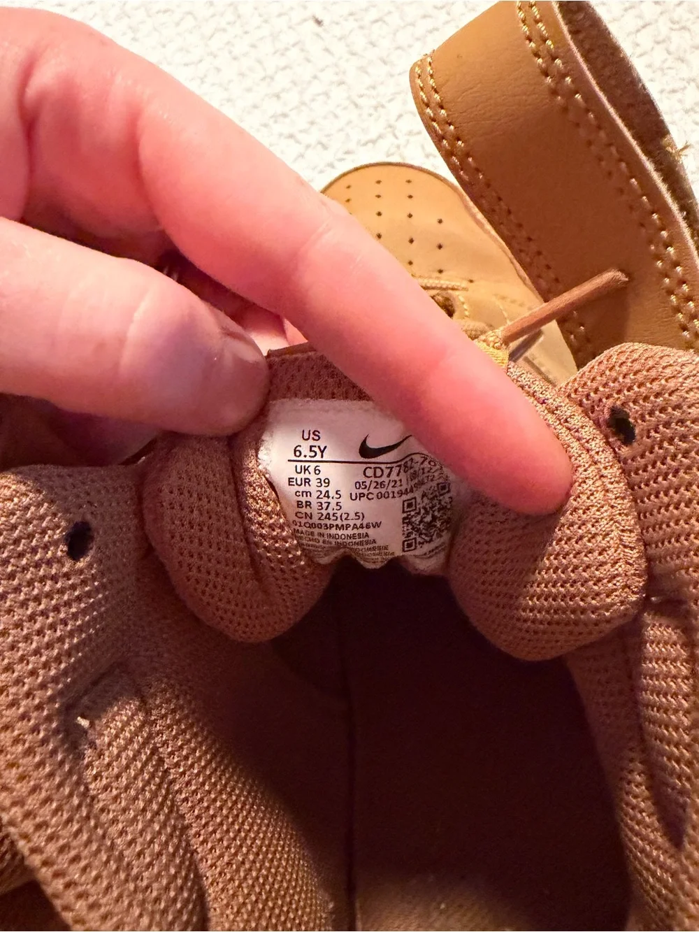 Nike High-Top Sneakers in Brown/Tan